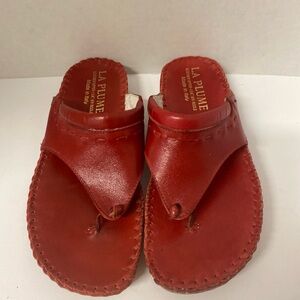 La Plume Red Leather Slip On Thong Shoe Sandal Sz6 Euro 37